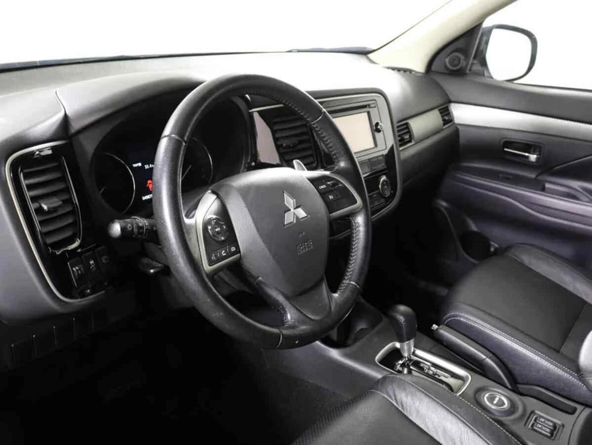 Mitsubishi Outlander, Серебряный, 2012, Вариатор, 167 л.с., цена от 918 000 руб.