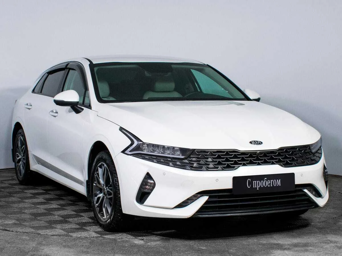 KIA K5, Белый, 2021, Автоматическая, 150 л.с., цена от 1 672 000 руб.