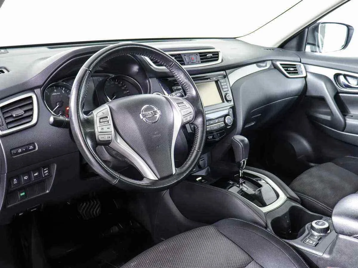 Nissan X-Trail, Серебряный, 2018, Вариатор, 144 л.с., цена от 1 242 000 руб.
