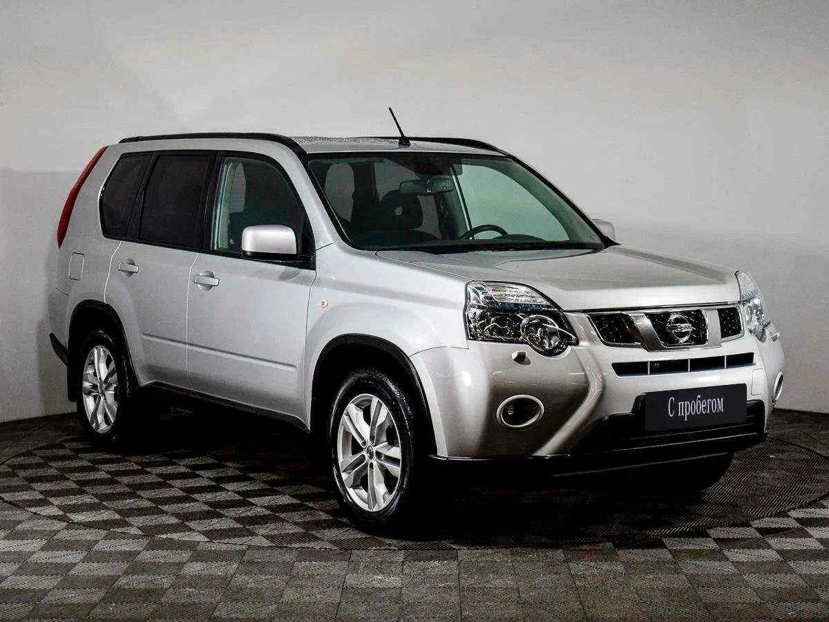 Nissan X-Trail, Серебряный, 2014, Вариатор, 141 л.с., цена от 975 000 руб.