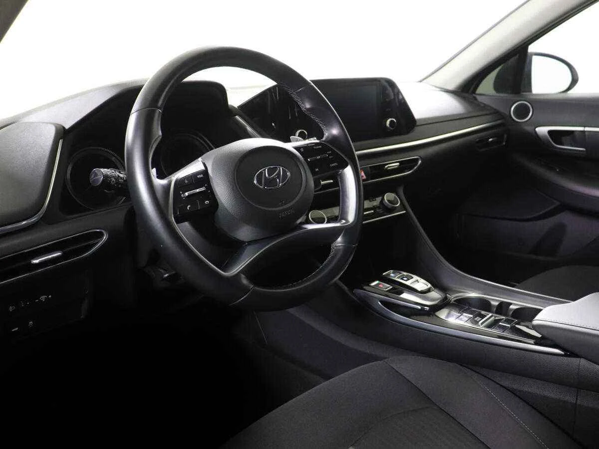 Hyundai Sonata, Белый, 2021, Автоматическая, 150 л.с., цена от 1 899 000 руб.
