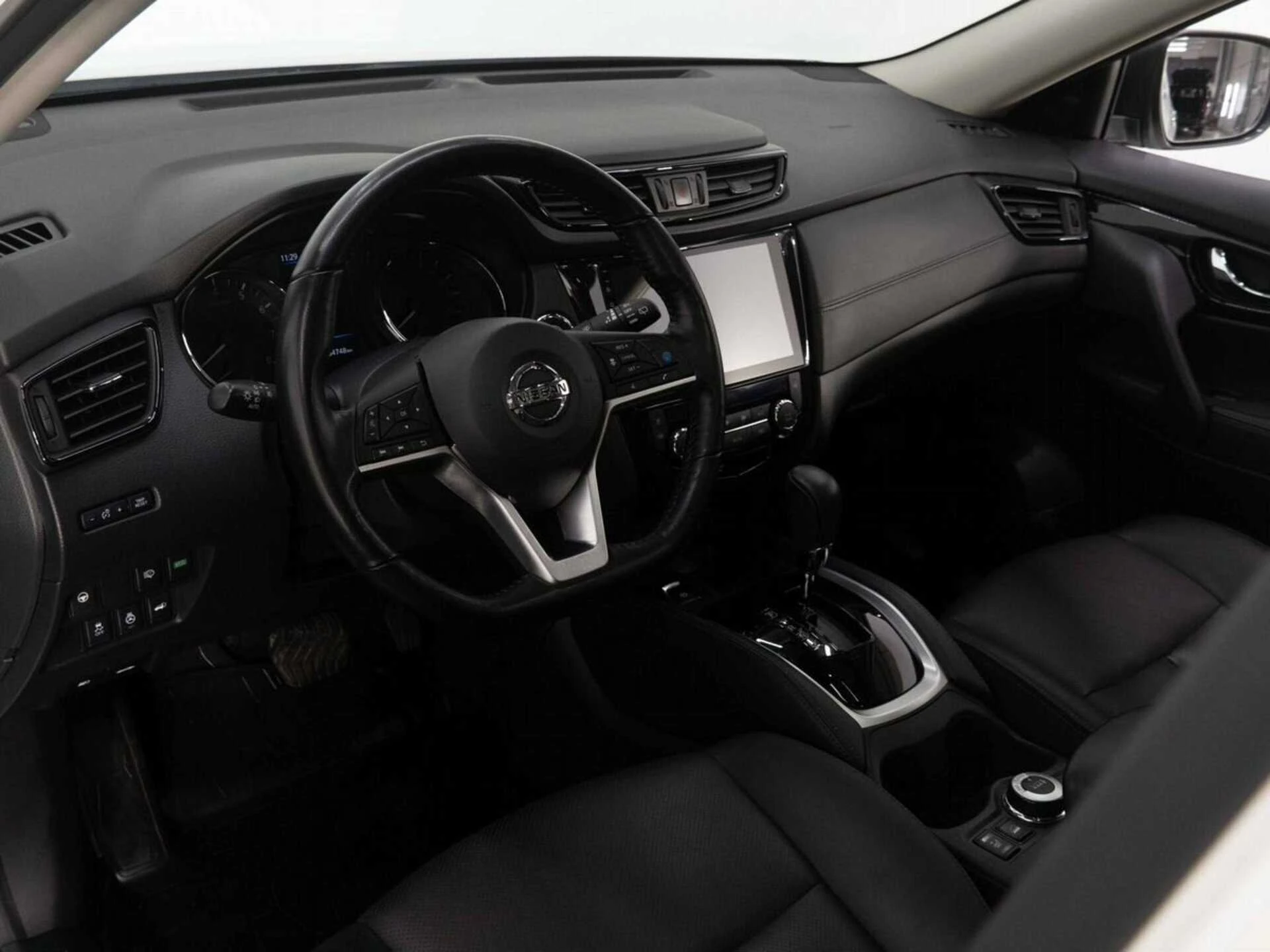 NISSAN X-TRAIL, Белый, 2022, Вариатор, 171 л.с., цена от 1 846 400 руб.