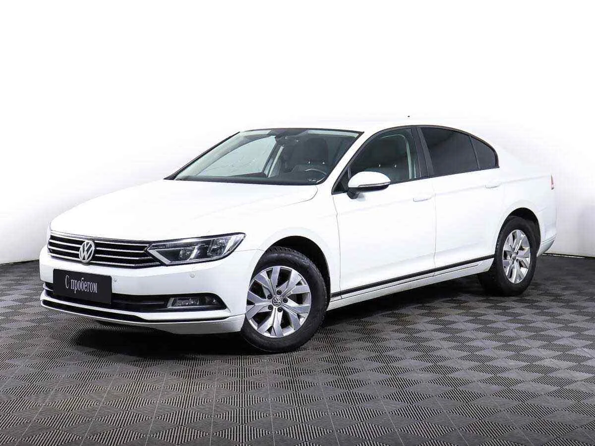 Volkswagen Passat, Белый, 2017, Робот, 150 л.с., цена от 1 215 000 руб.