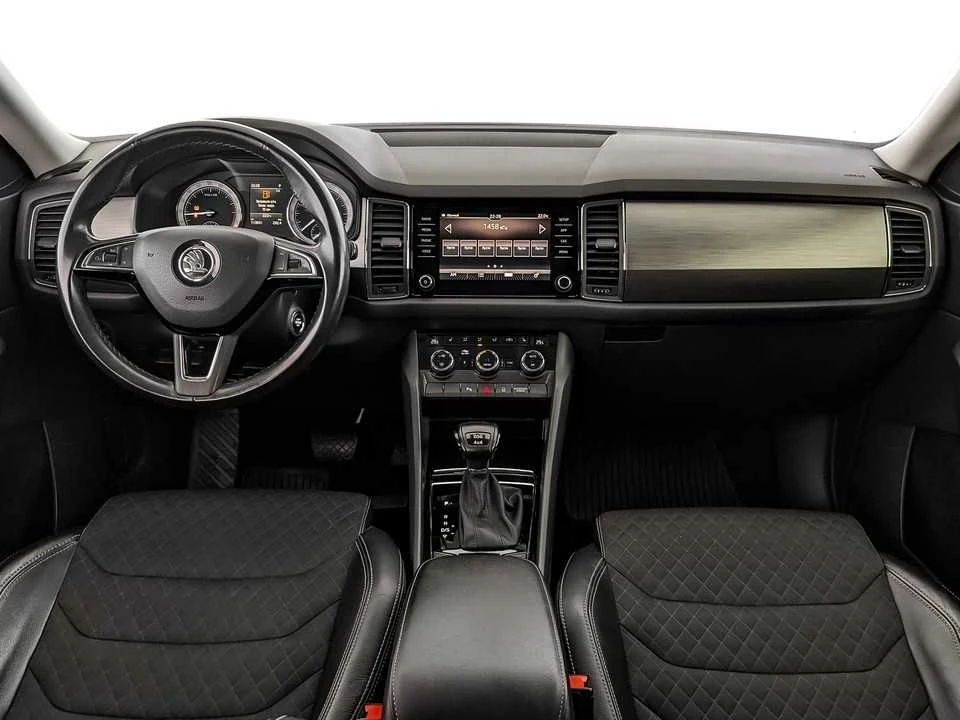 SKODA KODIAQ, Белый, 2018, Робот, 150 л.с., цена от 1 632 000 руб.