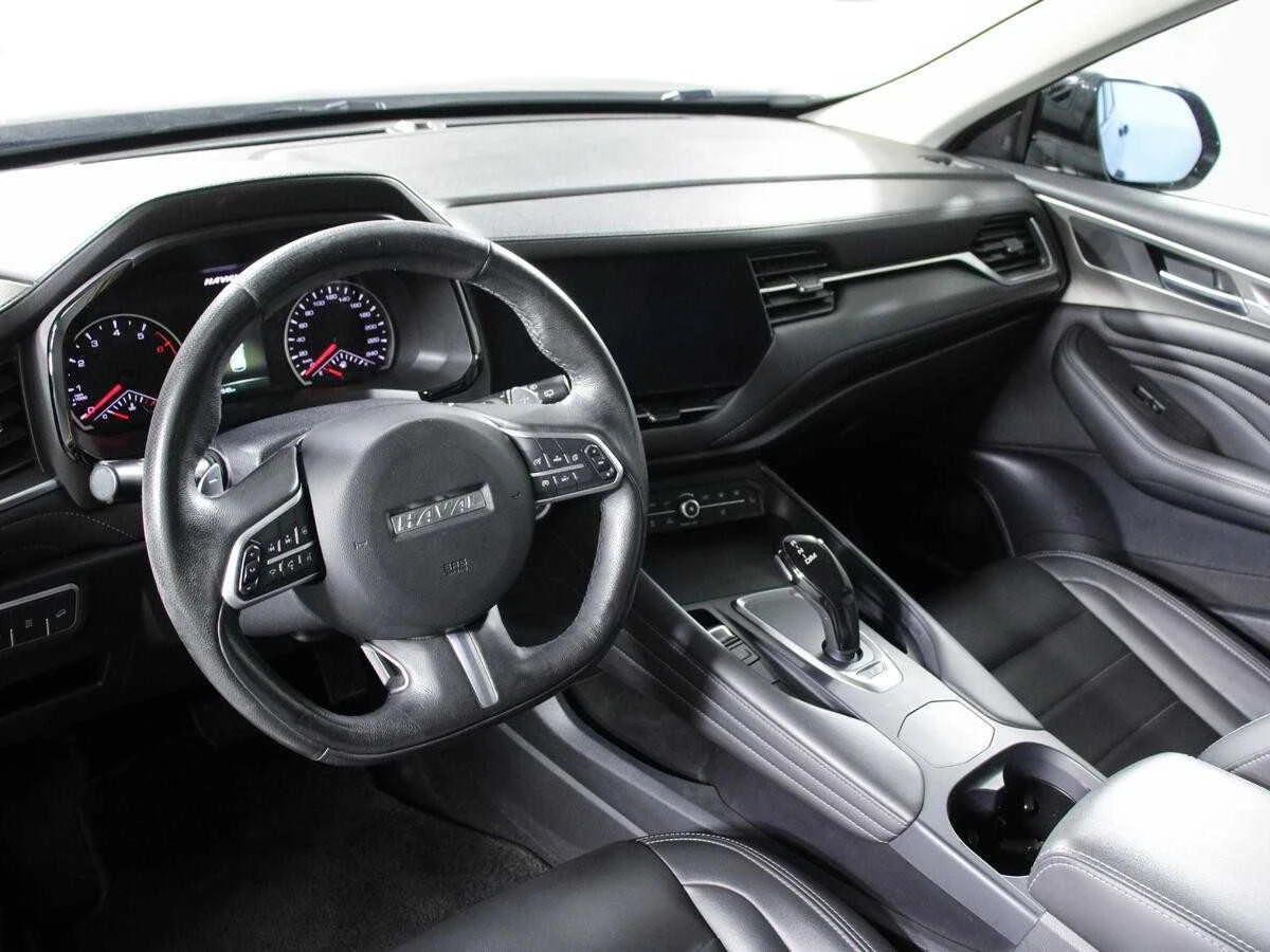 HAVAL F7, Черный, 2019, Робот, 150 л.с., цена от 1 176 800 руб.