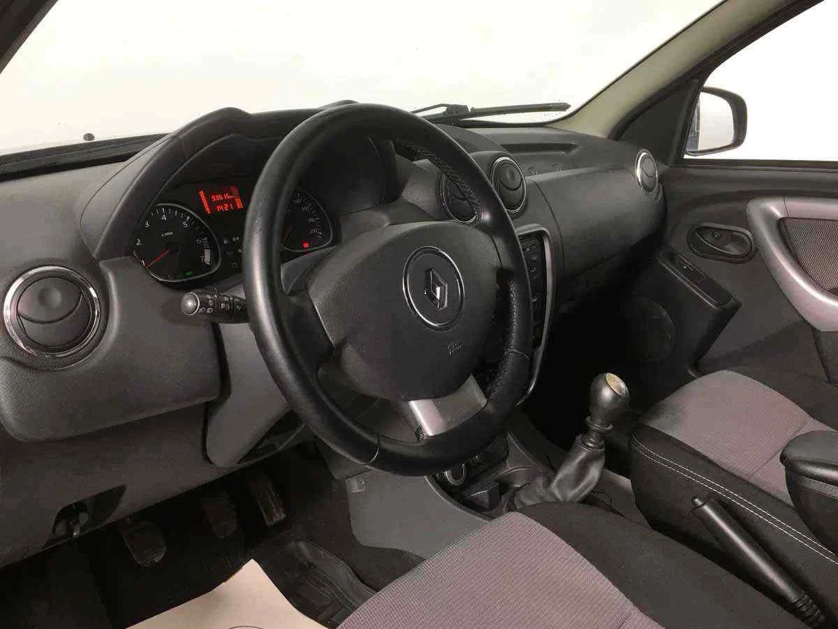 Renault Duster, Коричневый, 2013, Механическая, 135 л.с., цена от 574 000 руб.