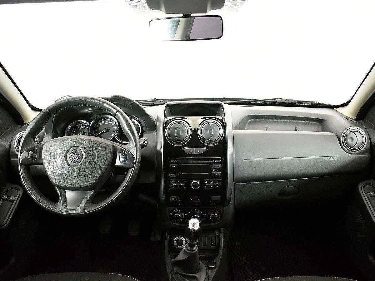 Renault Duster, Коричневый, 2015, Механическая, 143 л.с., цена от 952 000 руб.