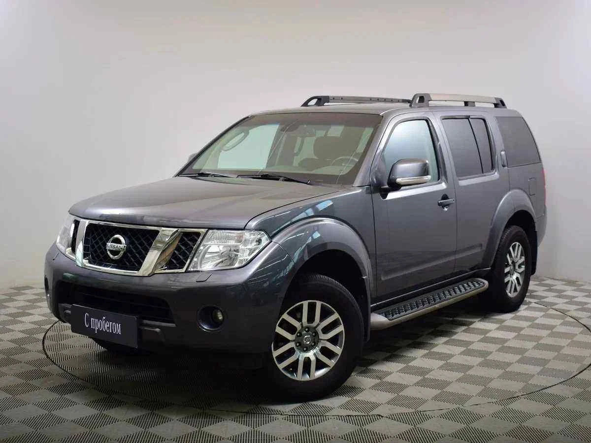Nissan Pathfinder, Голубой, 2012, Механическая, 190 л.с., цена от 920 000 руб.