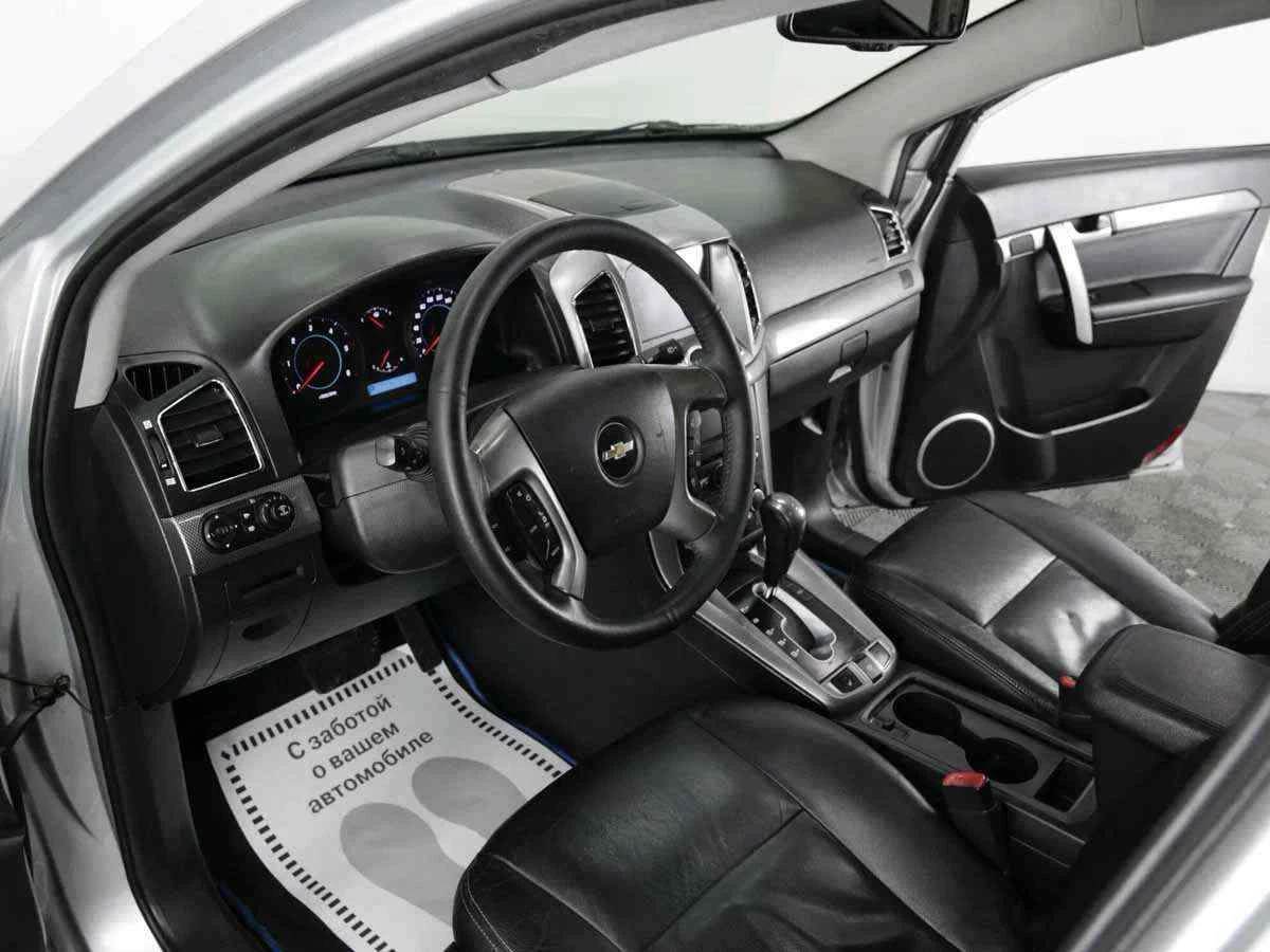 Chevrolet Captiva, Серебряный, 2011, Автоматическая, 184 л.с., цена от 679 000 руб.