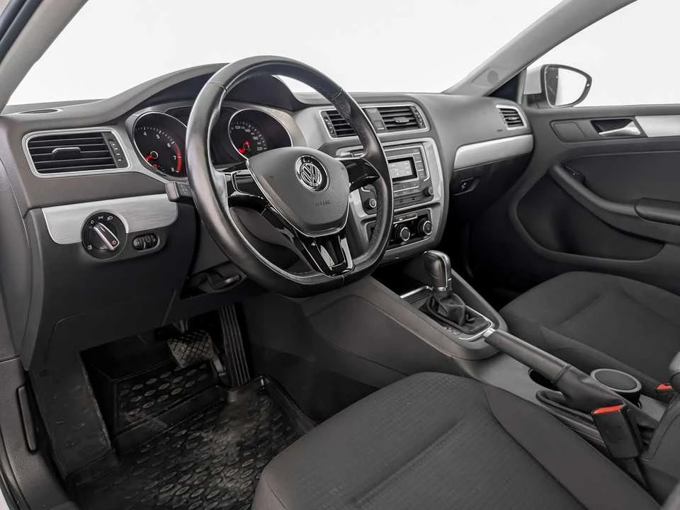 VOLKSWAGEN JETTA, Белый, 2018, Автоматическая, 110 л.с., цена от 1 072 000 руб.