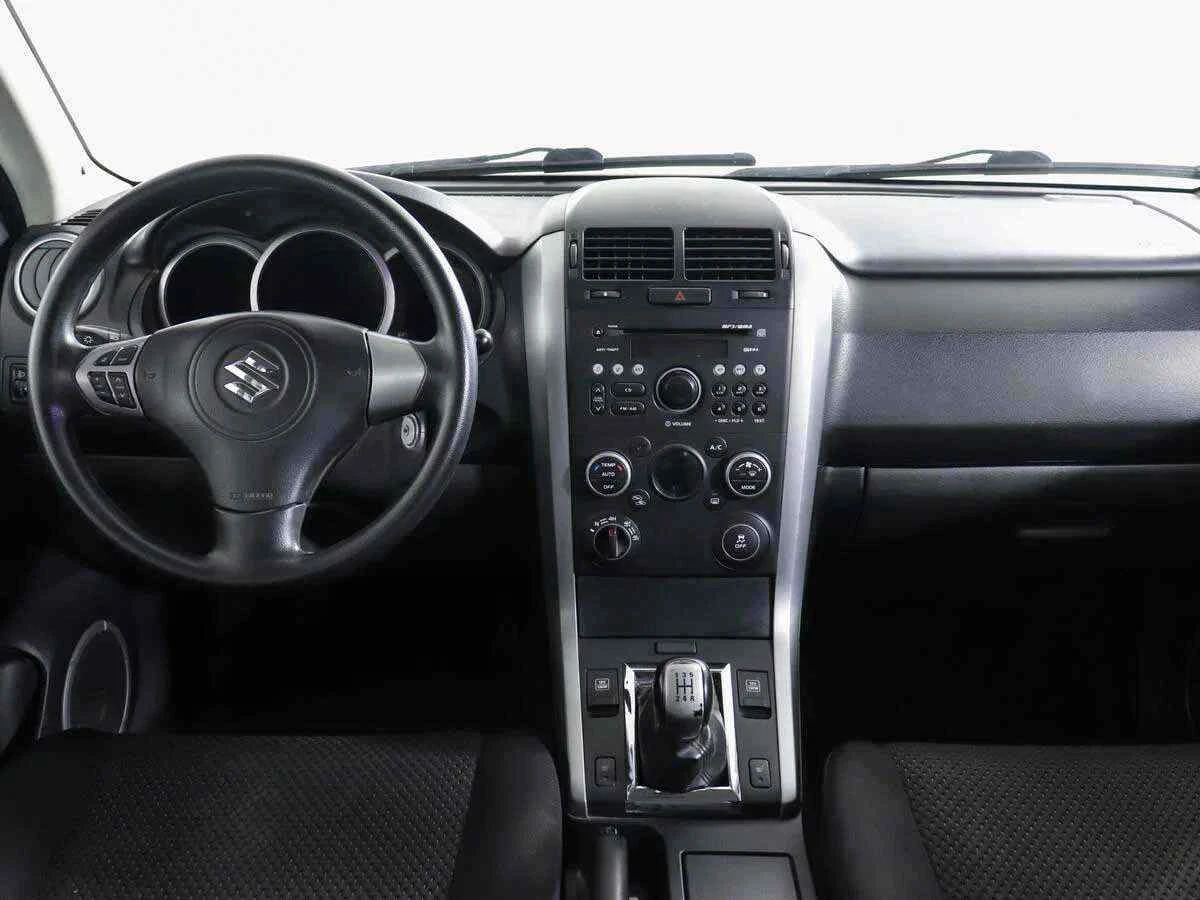 Suzuki Grand Vitara, Серый, 2011, Механическая, 169 л.с., цена от 611 000 руб.