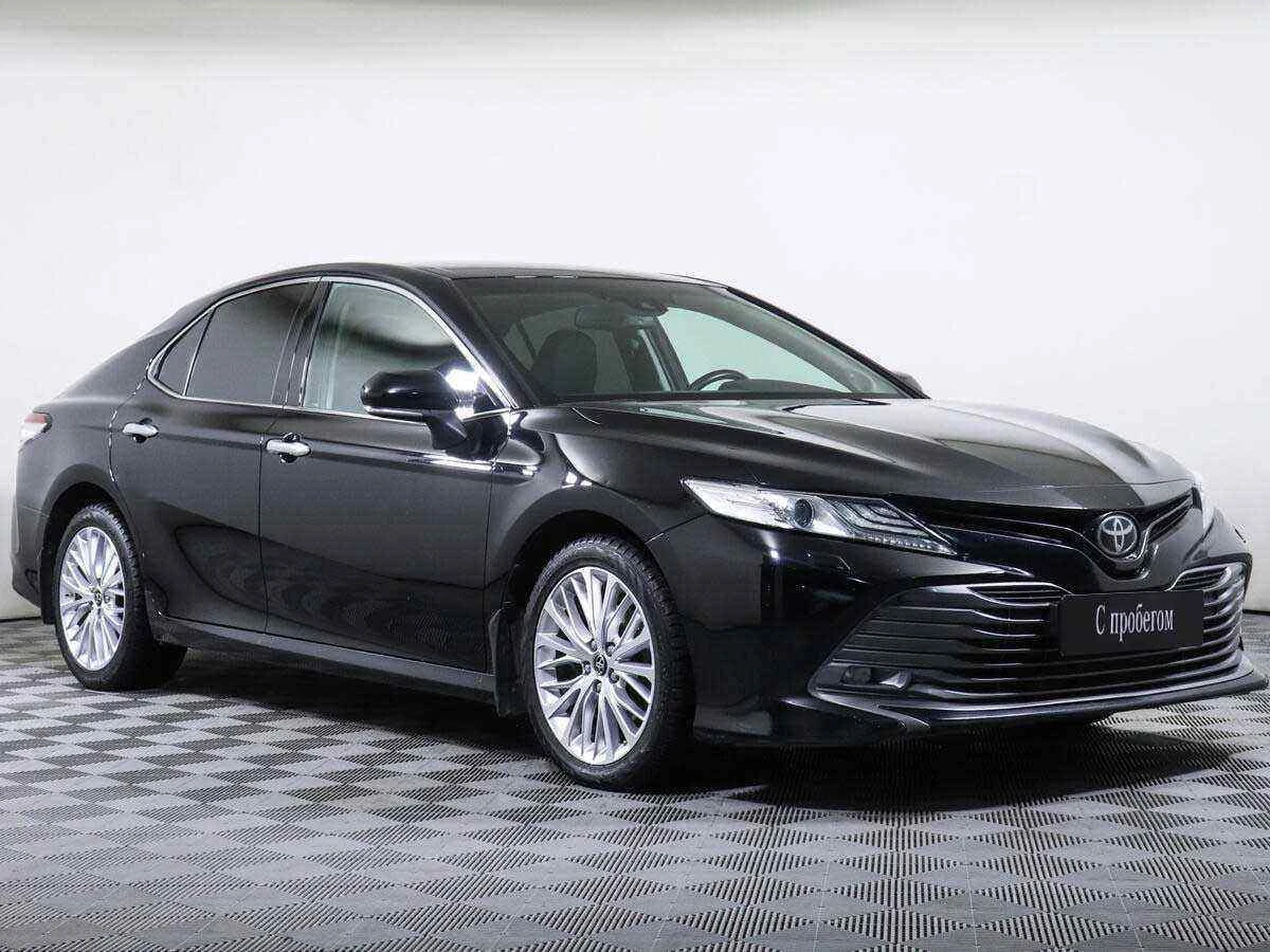 Toyota Camry, Черный, 2018, Автоматическая, 181 л.с., цена от 2 275 000 руб.