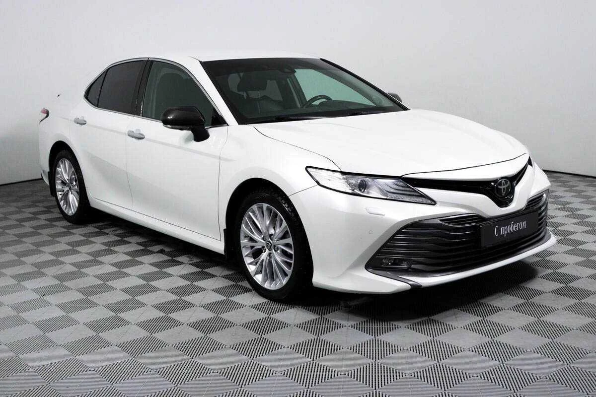 TOYOTA CAMRY, Белый, 2020, Автоматическая, 249 л.с., цена от 2 328 000 руб.