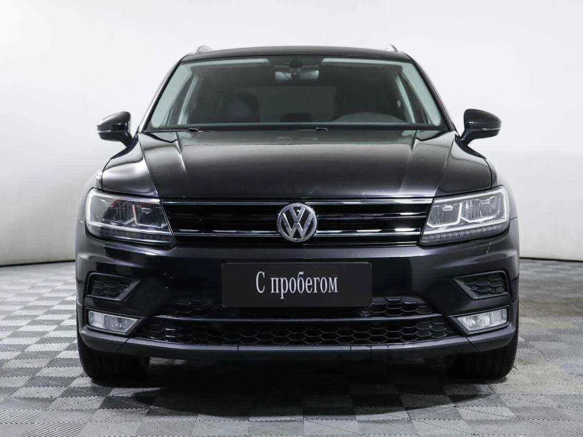 Volkswagen Tiguan, Черный, 2017, Робот, 180 л.с., цена от 1 417 000 руб.