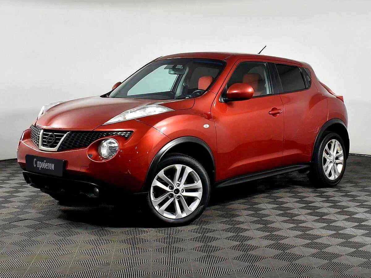 Nissan Juke, Красный, 2014, Механическая, 117 л.с., цена от 581 500 руб.