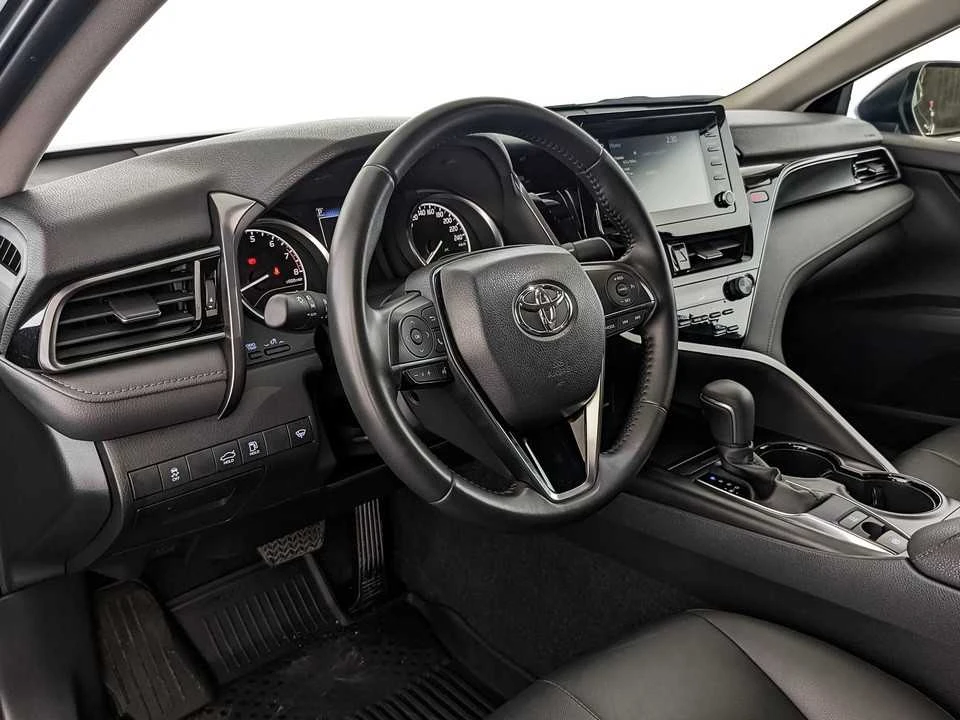 TOYOTA CAMRY, Черный, 2022, Вариатор, 150 л.с., цена от 2 201 600 руб.