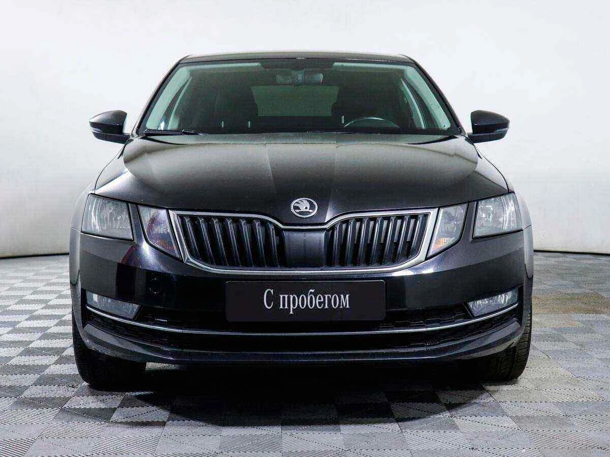 Skoda Octavia, Черный, 2017, Механическая, 140 л.с., цена от 1 030 000 руб.