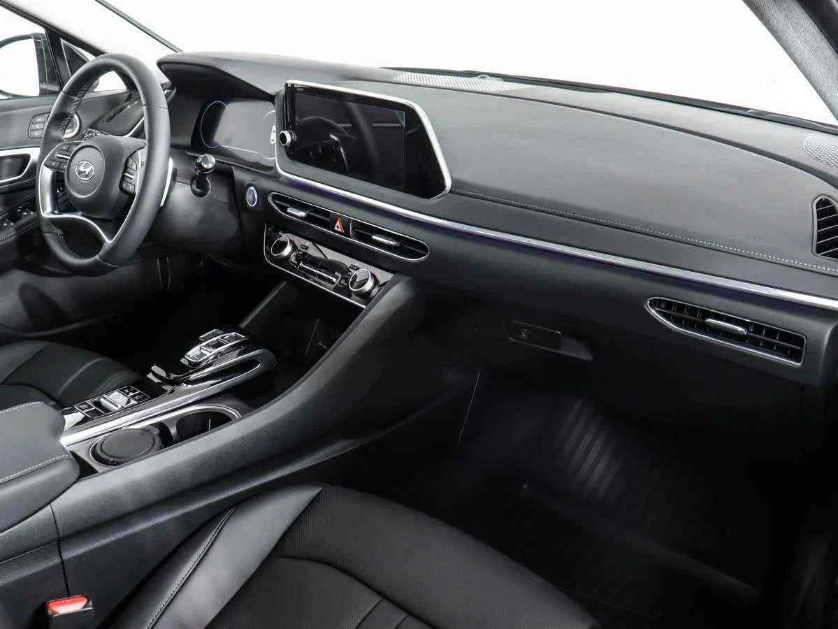 Hyundai Sonata, Белый, 2022, Автоматическая, 180 л.с., цена от 2 225 000 руб.