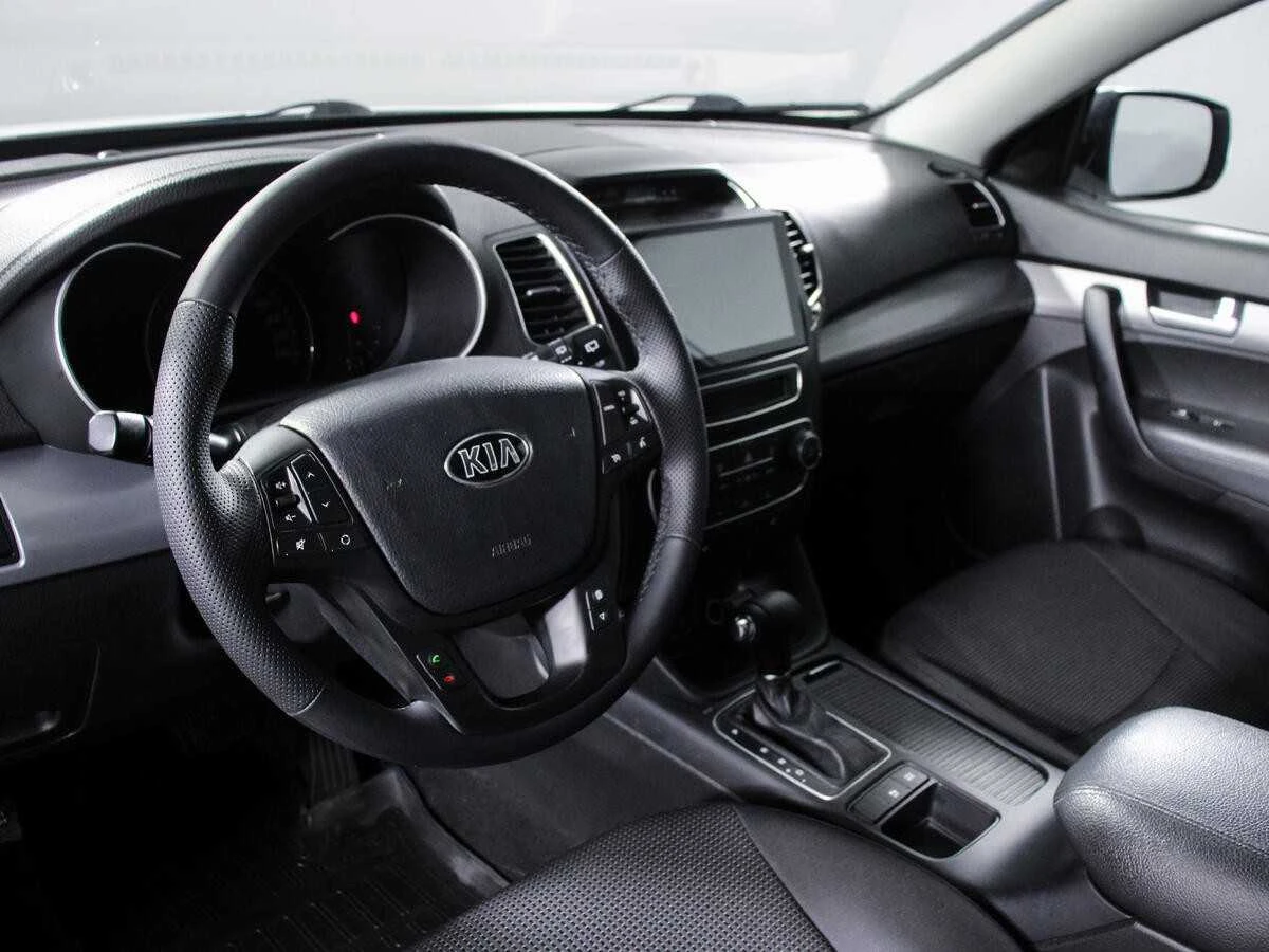 KIA SORENTO, Белый, 2015, Автоматическая, 175 л.с., цена от 1 336 000 руб.