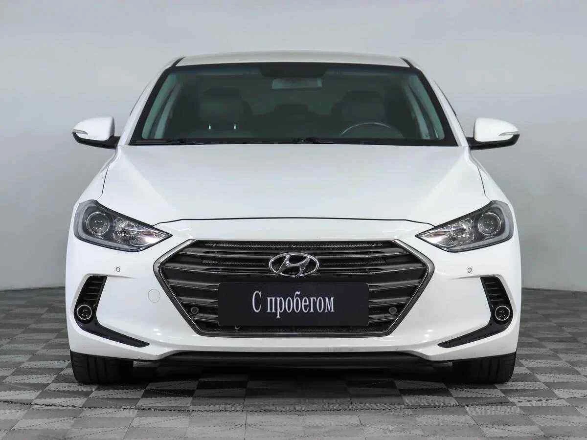 Hyundai Elantra, Белый, 2016, Автоматическая, 150 л.с., цена от 824 000 руб.