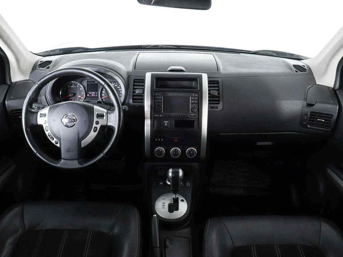 Nissan X-Trail, Черный, 2013, Вариатор, 169 л.с., цена от 800 000 руб.