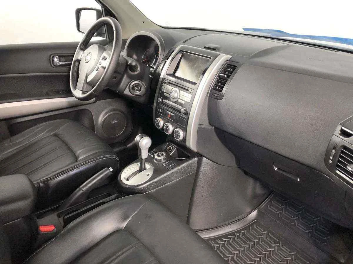 Nissan X-Trail, Серый, 2012, Вариатор, 141 л.с., цена от 939 000 руб.