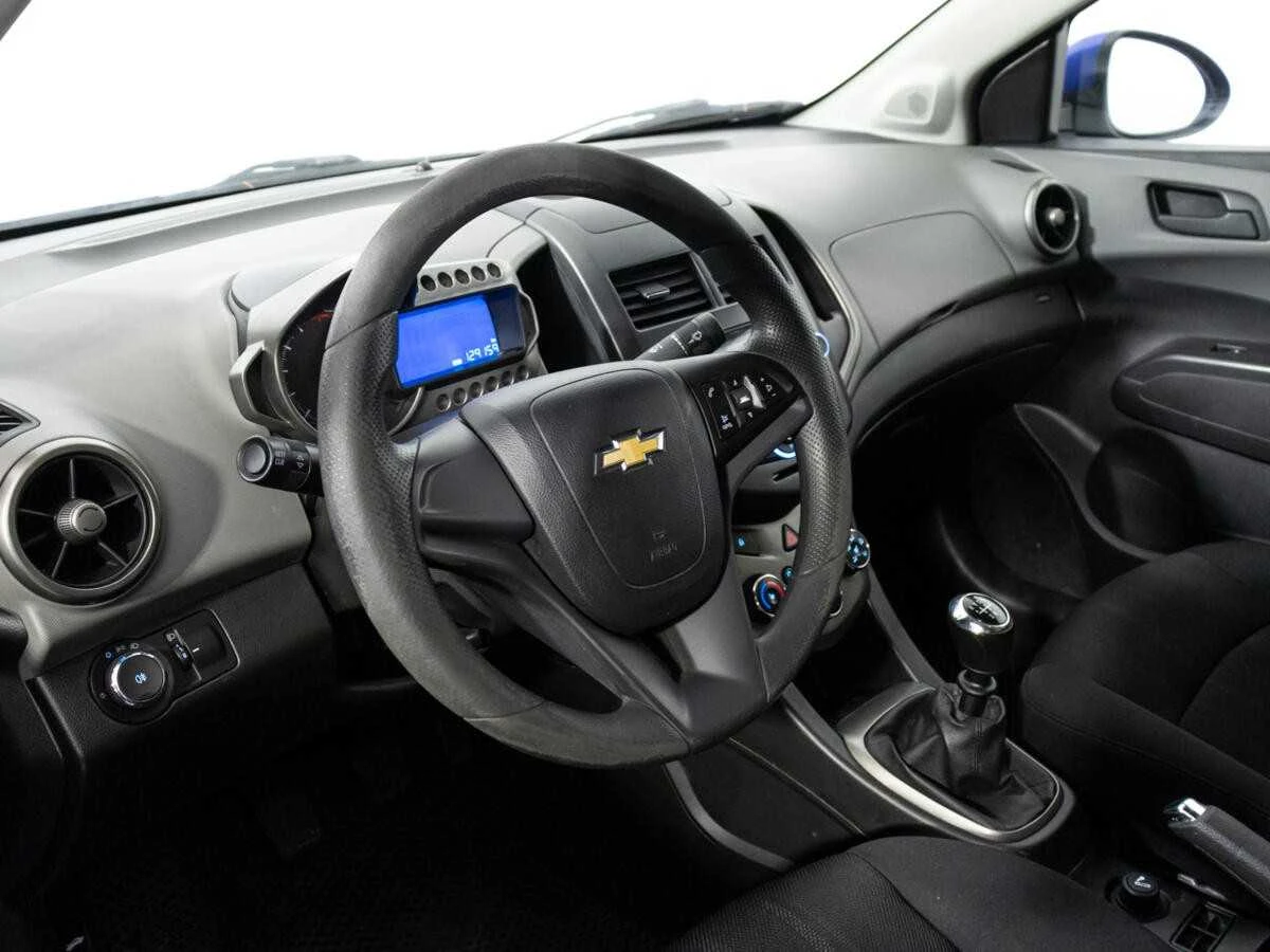 CHEVROLET AVEO, Синий, 2013, Механическая, 115 л.с., цена от 432 000 руб.