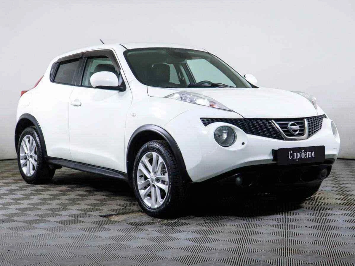 Nissan Juke, Белый, 2014, Вариатор, 117 л.с., цена от 515 000 руб.