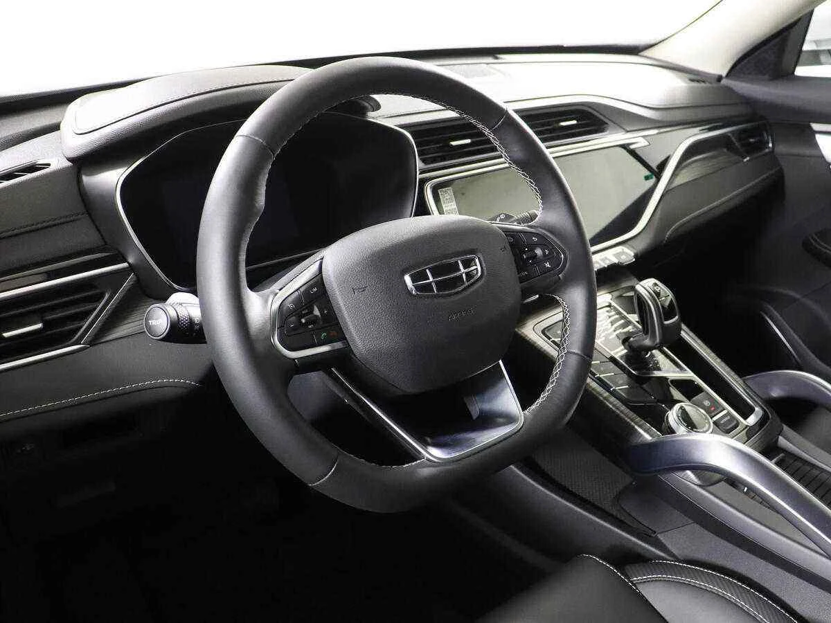 Geely Atlas Pro, Белый, 2021, Робот, 177 л.с., цена от 1 967 000 руб.