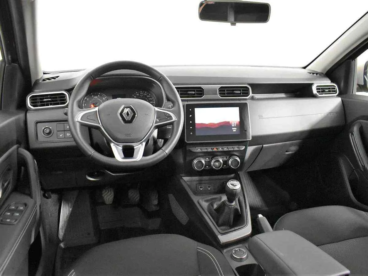 Renault Duster, Оранжевый, 2022, Механическая, 109 л.с., цена от 2 105 000 руб.