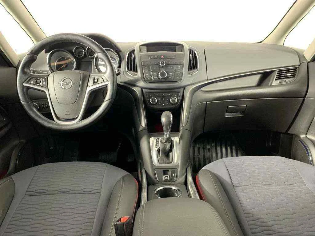 Opel Zafira, Белый, 2013, Автоматическая, 140 л.с., цена от 875 000 руб.