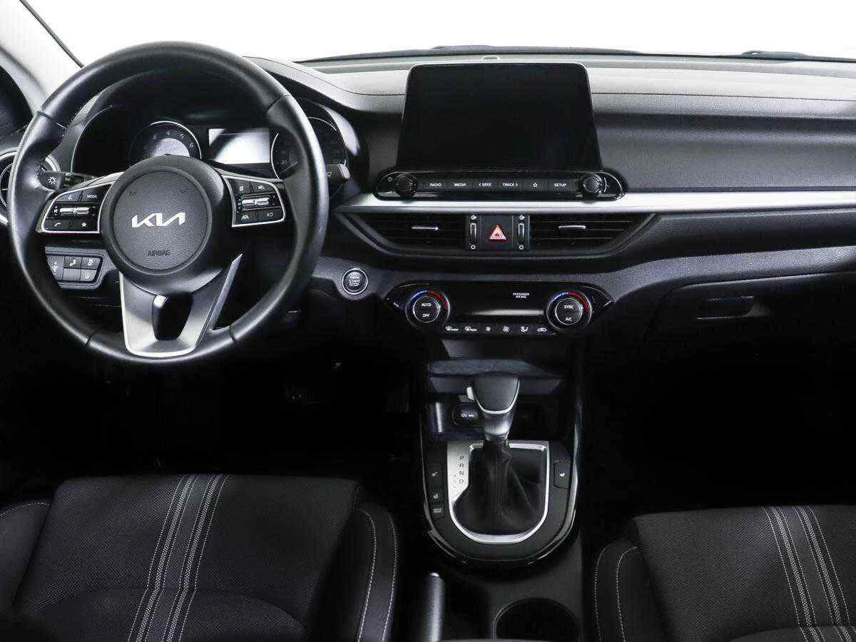KIA Cerato, Белый, 2021, Автоматическая, 150 л.с., цена от 1 830 000 руб.