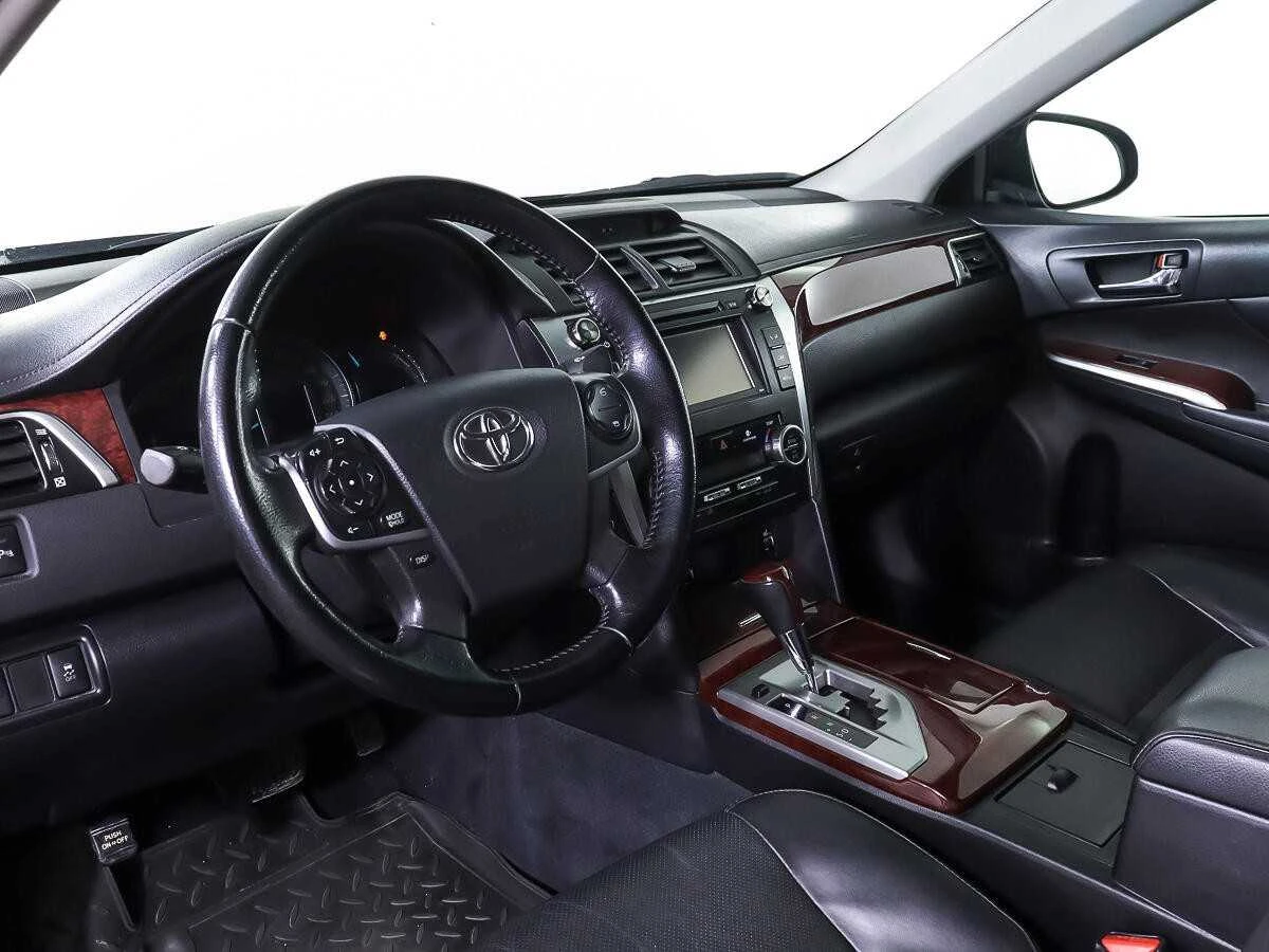 TOYOTA CAMRY, Черный, 2014, Автоматическая, 181 л.с., цена от 1 080 000 руб.