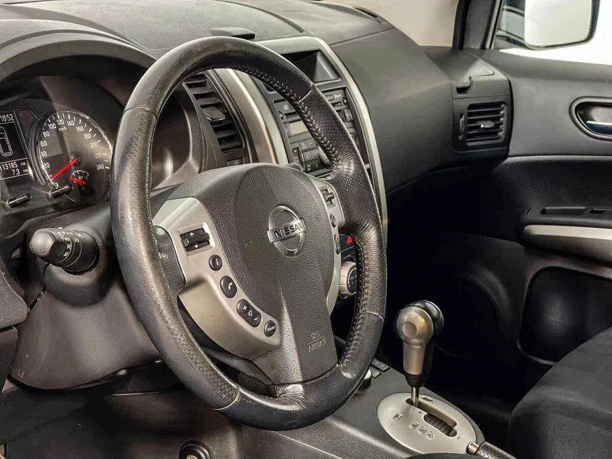 Nissan X-Trail, Черный, 2011, Вариатор, 169 л.с., цена от 750 000 руб.