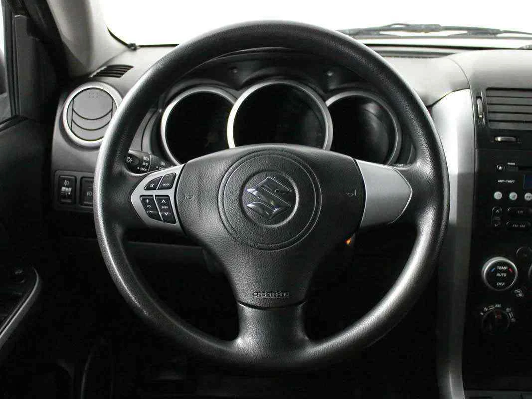 Suzuki Grand Vitara, Черный, 2011, Автоматическая, 169 л.с., цена от 548 000 руб.