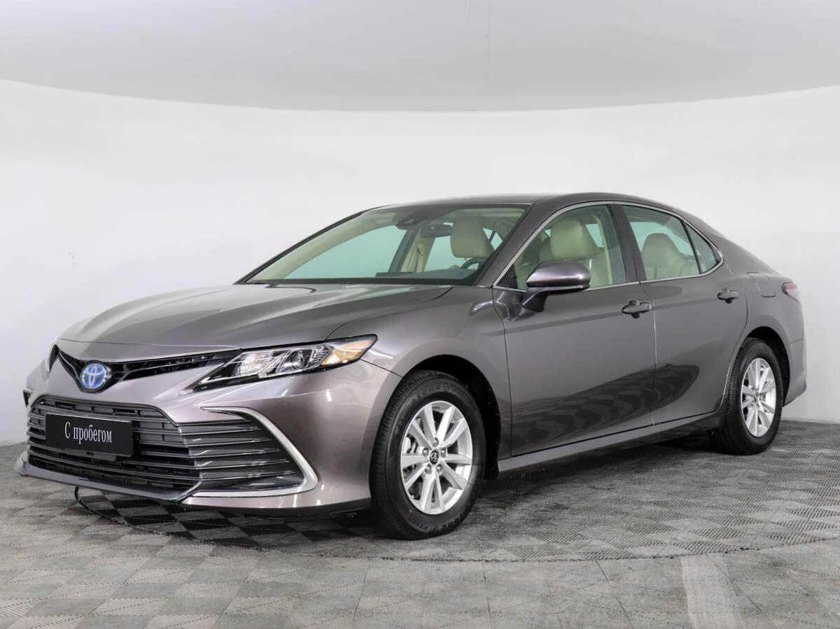 TOYOTA CAMRY, Серый, 2022, Вариатор, 178 л.с., цена от 1 944 000 руб.