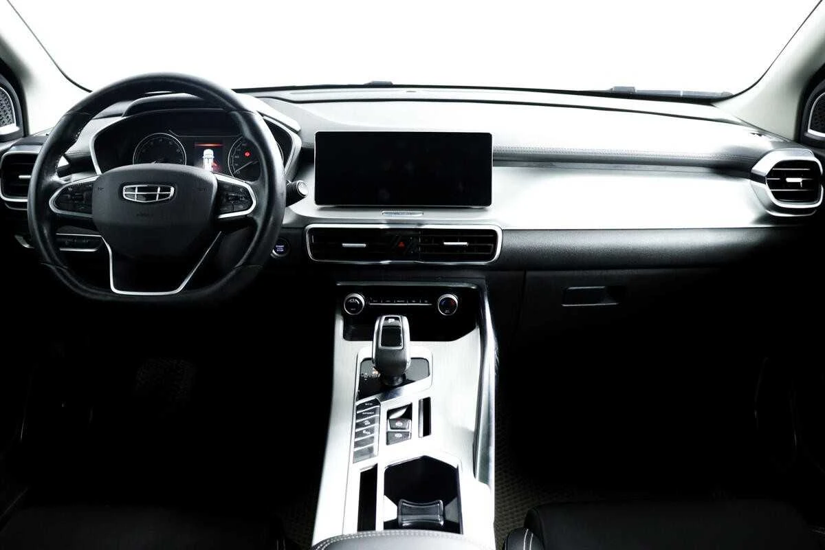 GEELY COOLRAY, Серый, 2022, Робот, 150 л.с., цена от 1 056 000 руб.