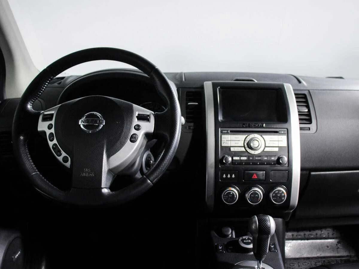 NISSAN X-TRAIL, Серый, 2011, Вариатор, 170 л.с., цена от 992 000 руб.