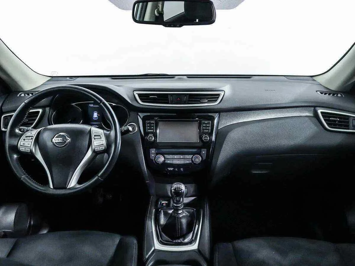 Nissan X-Trail, Серый, 2015, Механическая, 130 л.с., цена от 1 315 000 руб.
