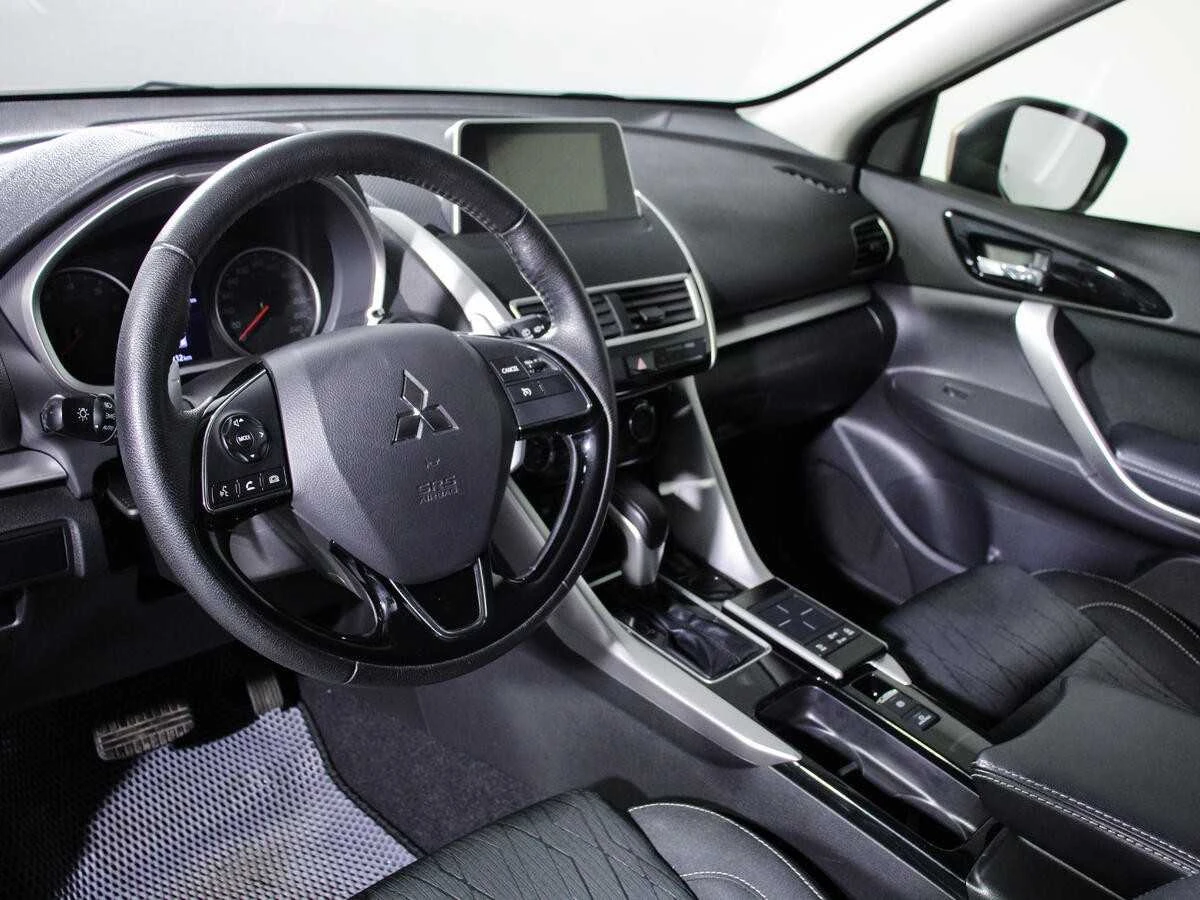 MITSUBISHI ECLIPSE-CROSS, Коричневый, 2018, Вариатор, 150 л.с., цена от 1 152 000 руб.