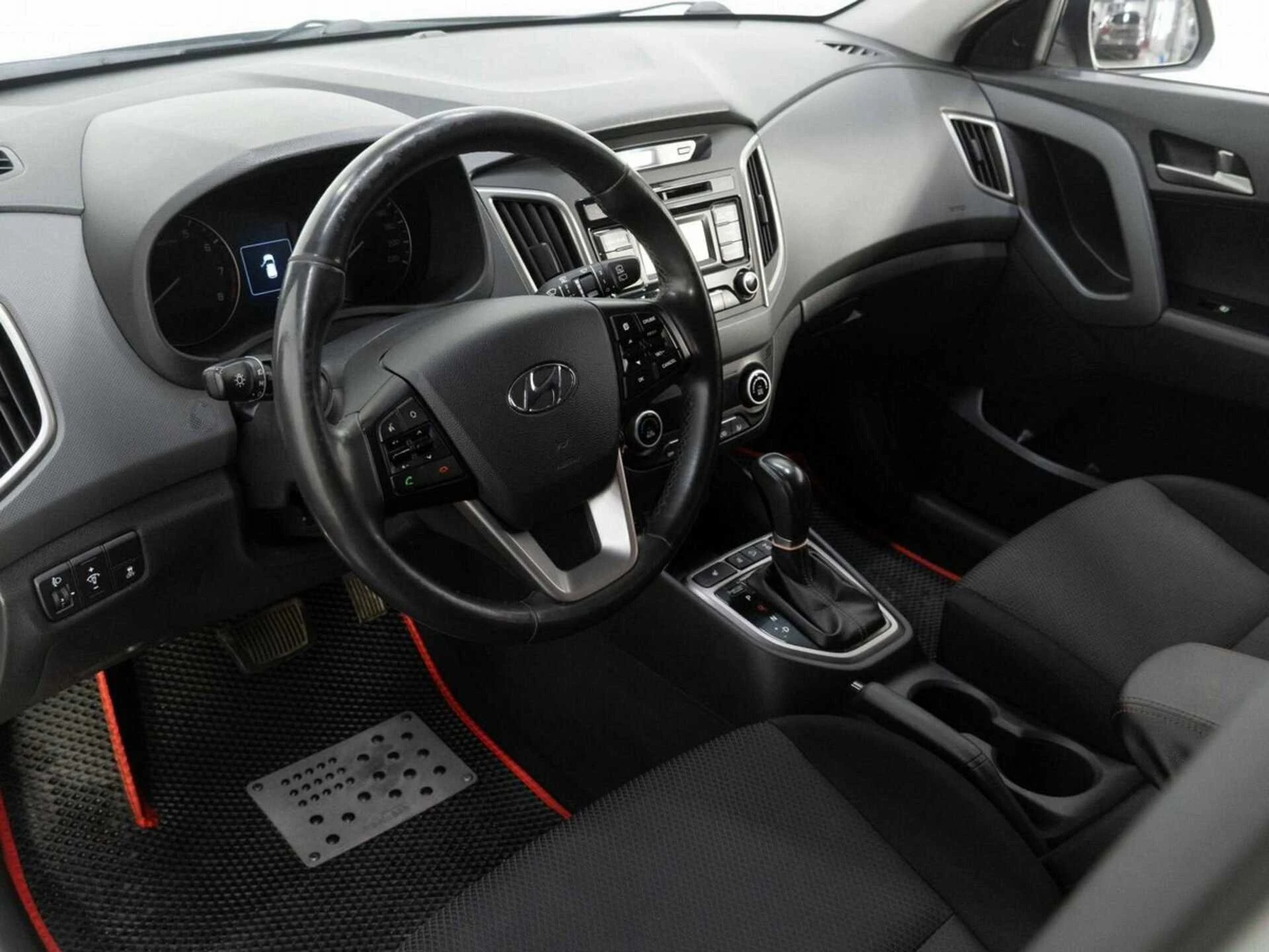 HYUNDAI CRETA, Бежевый, 2018, Автоматическая, 149 л.с., цена от 888 800 руб.