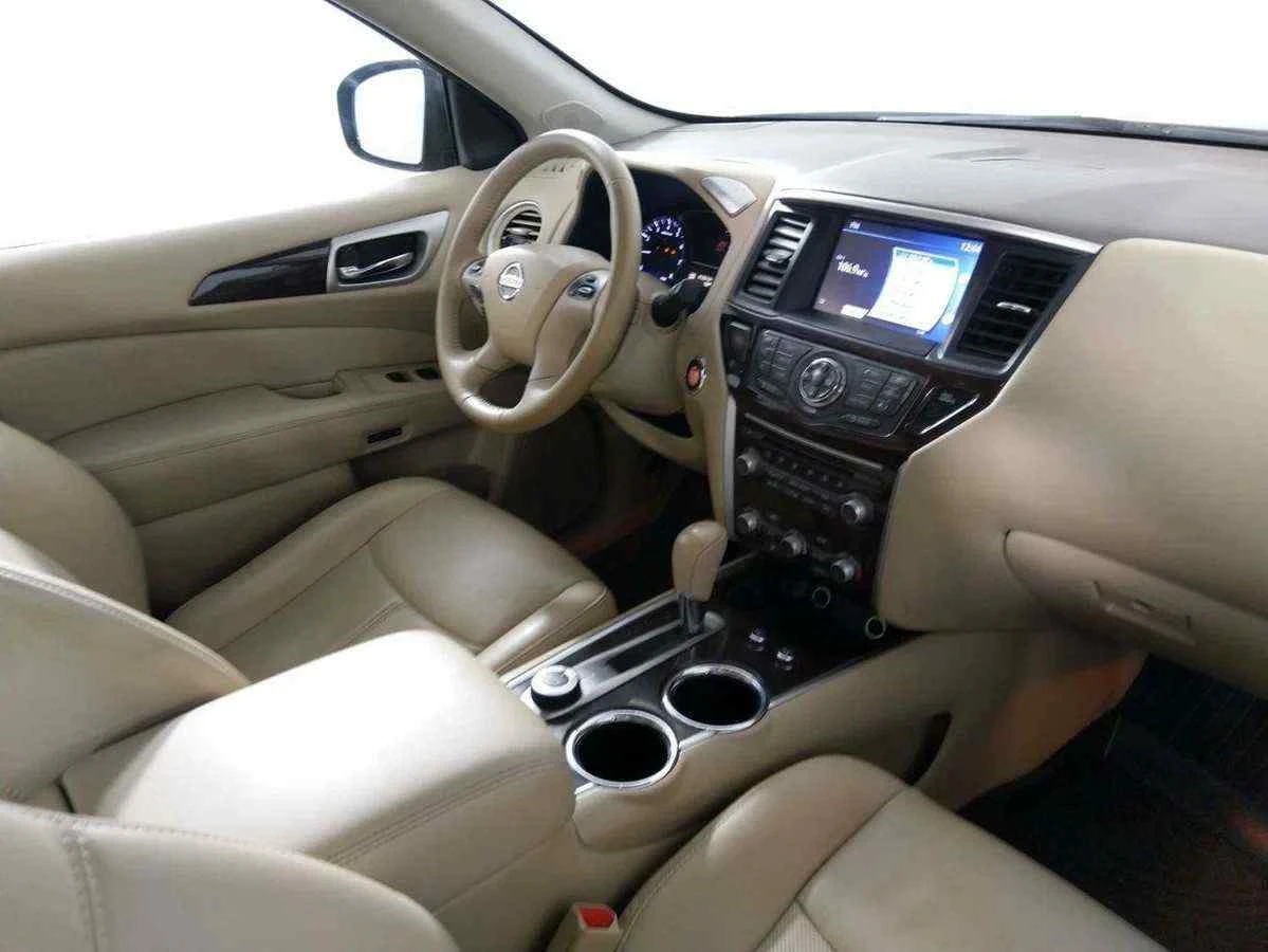 Nissan Pathfinder, Коричневый, 2014, Вариатор, 234 л.с., цена от 1 356 000 руб.
