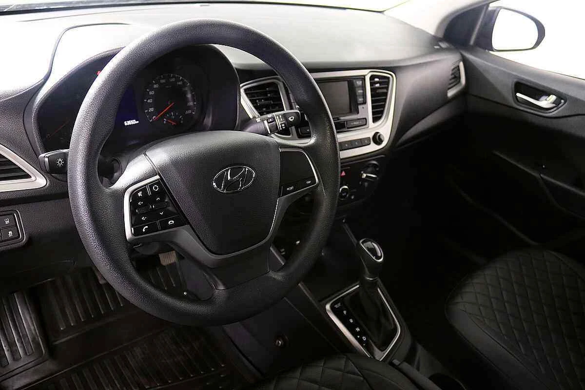 Hyundai Solaris, Черный, 2020, Автоматическая, 123 л.с., цена от 877 000 руб.