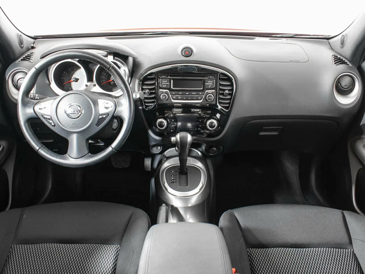 Nissan Juke, Красный, 2018, Вариатор, 117 л.с., цена от 1 399 000 руб.