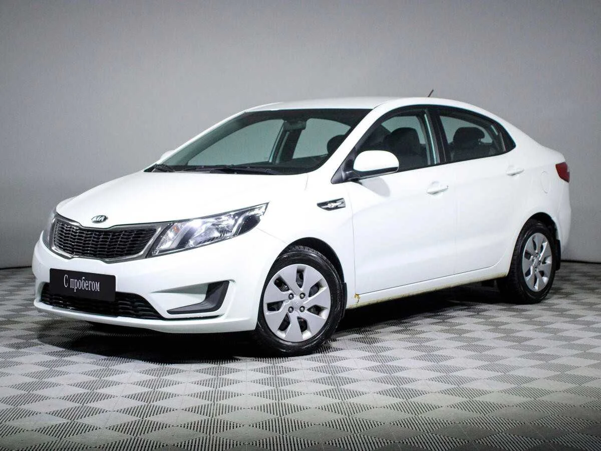 KIA RIO, Белый, 2014, Автоматическая, 107 л.с., цена от 720 000 руб.