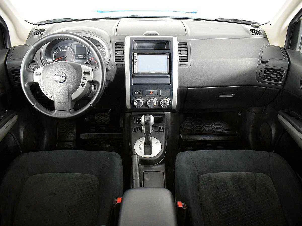 Nissan X-Trail, Серебряный, 2011, Вариатор, 141 л.с., цена от 576 000 руб.