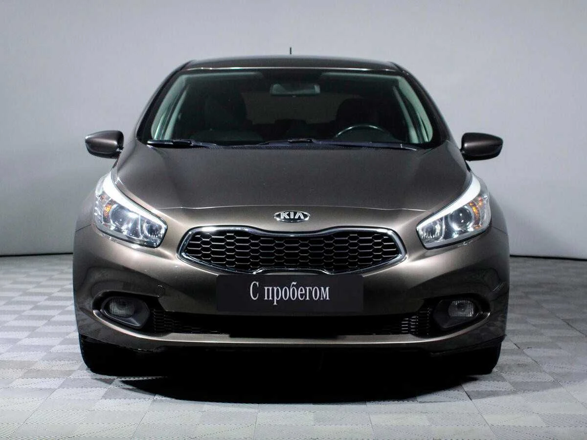 KIA CEED, Коричневый, 2015, Механическая, 100 л.с., цена от 600 000 руб.