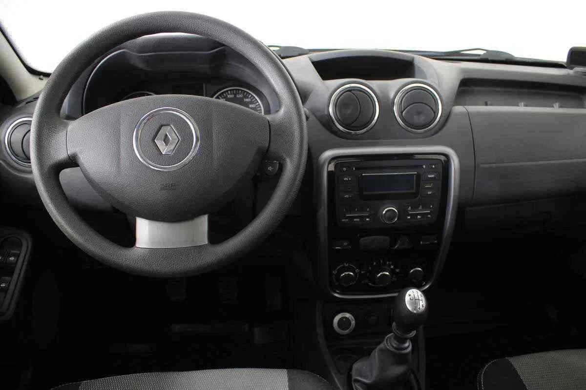 Renault Duster, Коричневый, 2012, Механическая, 135 л.с., цена от 564 900 руб.