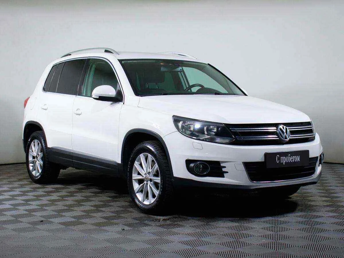 Volkswagen Tiguan, Белый, 2015, Робот, 150 л.с., цена от 1 007 000 руб.
