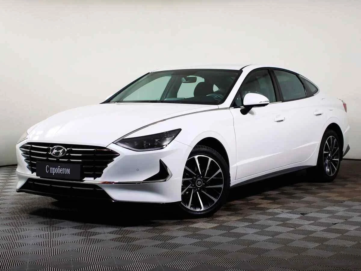 Hyundai Sonata, Белый, 2022, Автоматическая, 180 л.с., цена от 2 325 000 руб.